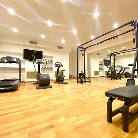 Grand Apartment Sissi Триест Екстериор снимка