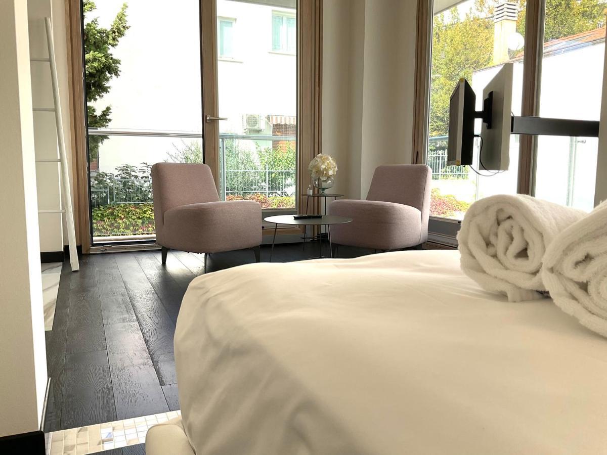 Grand Apartment Sissi Триест Екстериор снимка
