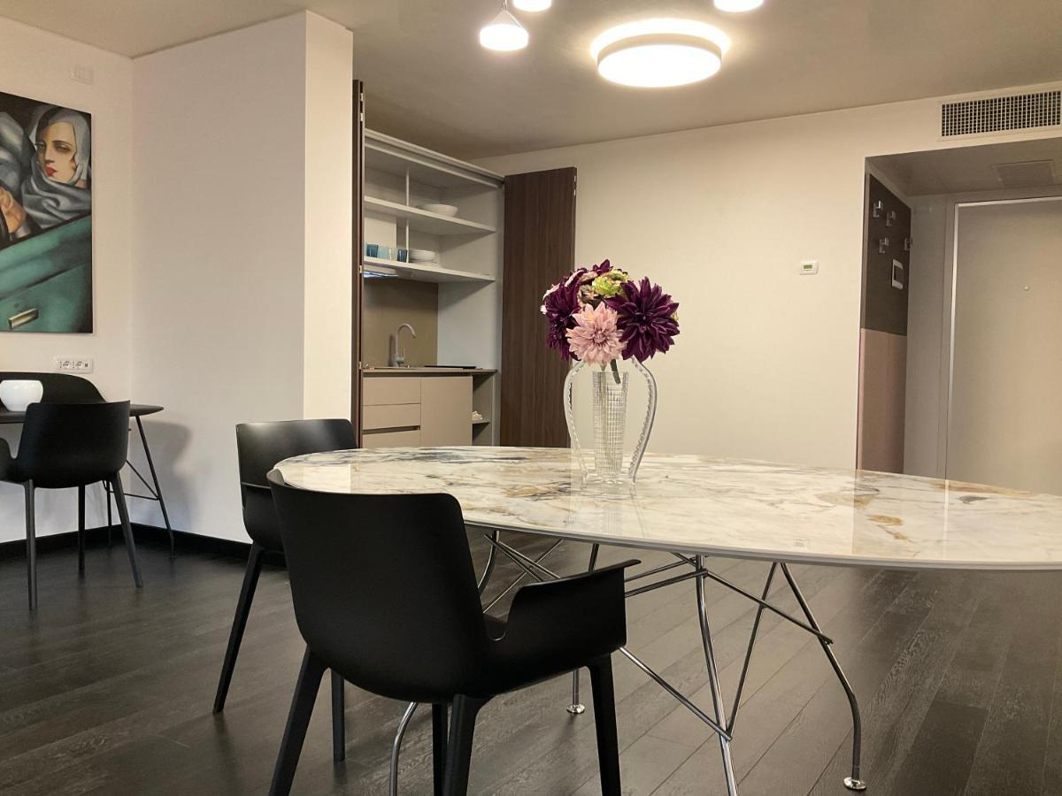Grand Apartment Sissi Триест Екстериор снимка